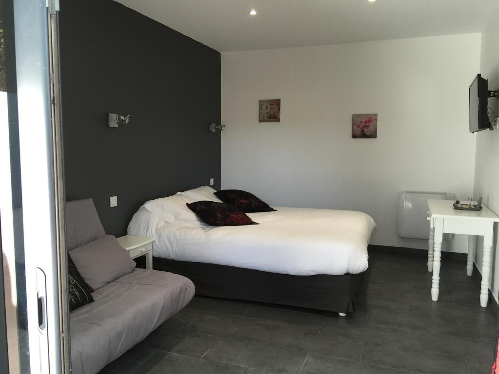 Chambres D'Hotes Le Mas Du Bijou Bleu Puget-sur-Argens Dış mekan fotoğraf