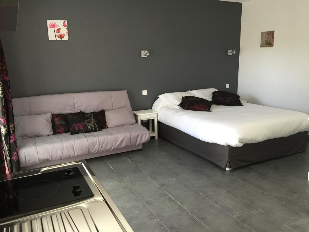 Chambres D'Hotes Le Mas Du Bijou Bleu Puget-sur-Argens Dış mekan fotoğraf