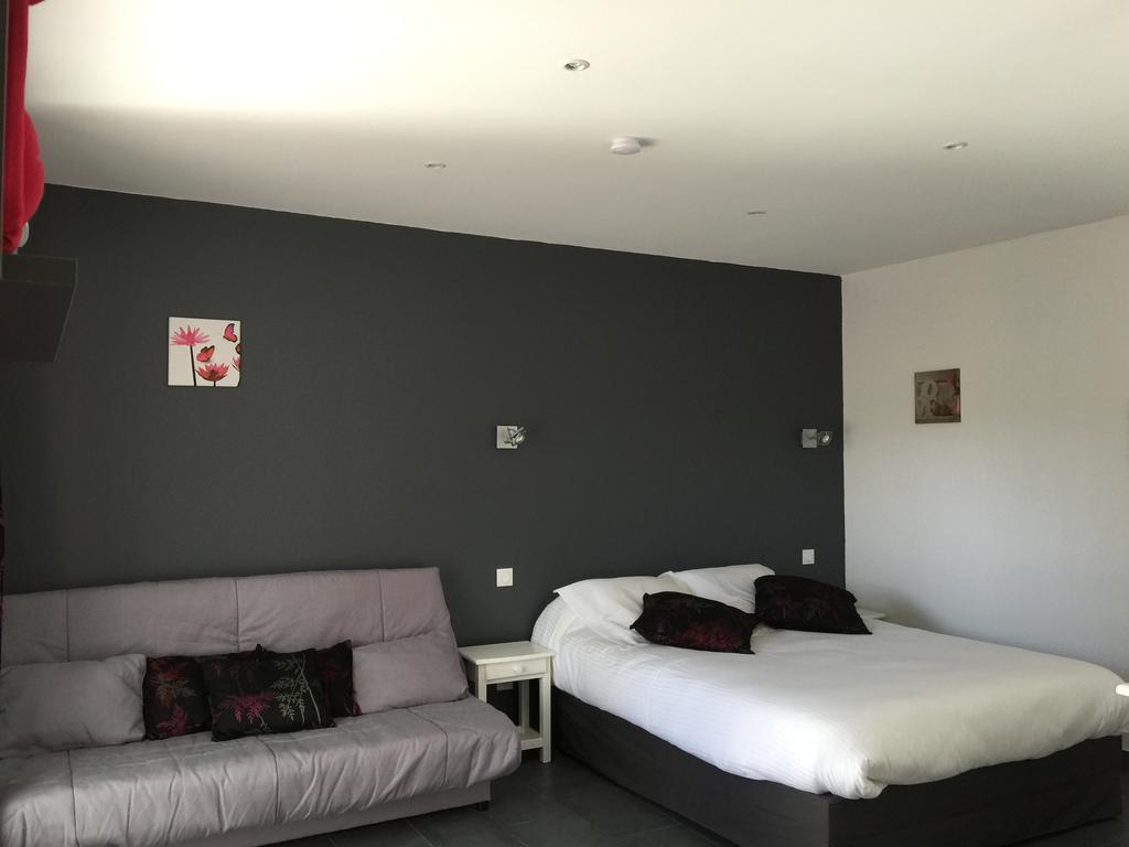 Chambres D'Hotes Le Mas Du Bijou Bleu Puget-sur-Argens Dış mekan fotoğraf